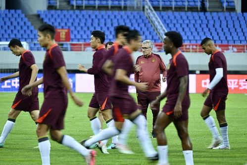 国足中场爆料最新消息新闻,最新爆料揭示球队内部动态 第3张 国足中场爆料最新消息新闻,最新爆料揭示球队内部动态 第3张